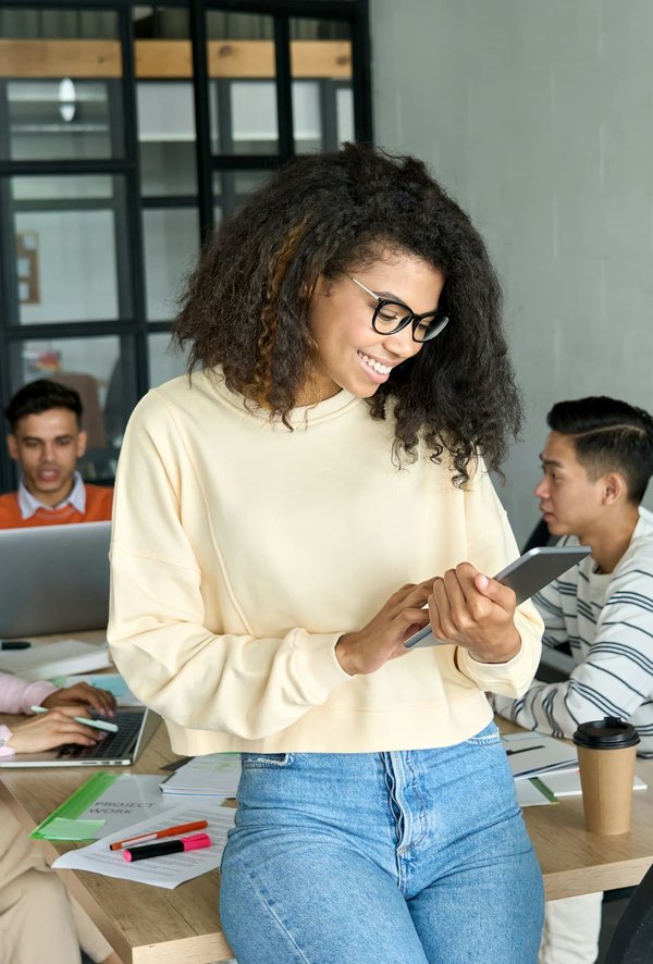 Rôle clé du community manager à monaco : dynamisez votre image